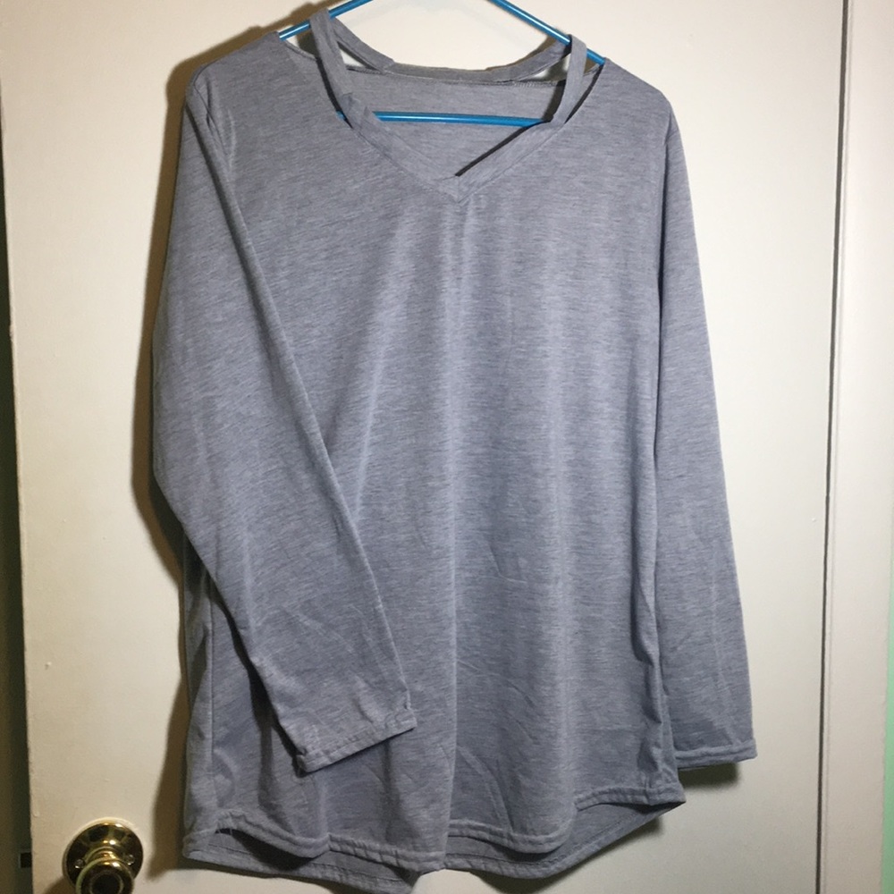 Grey long sleeve shirt